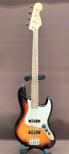 Guitare basse électrique