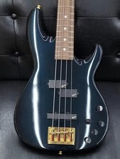 [Fender Japan] Guitare basse