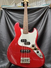 Guitare basse électrique