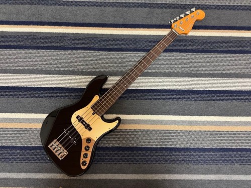Fender deluxe jazz bass - deluxe,