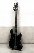 Guitare basse électrique